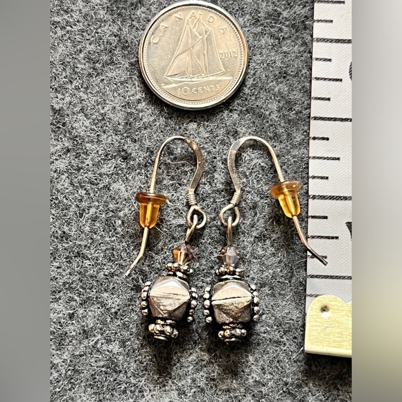 Silver and smoky quartz earrings - Picture 2 of 3